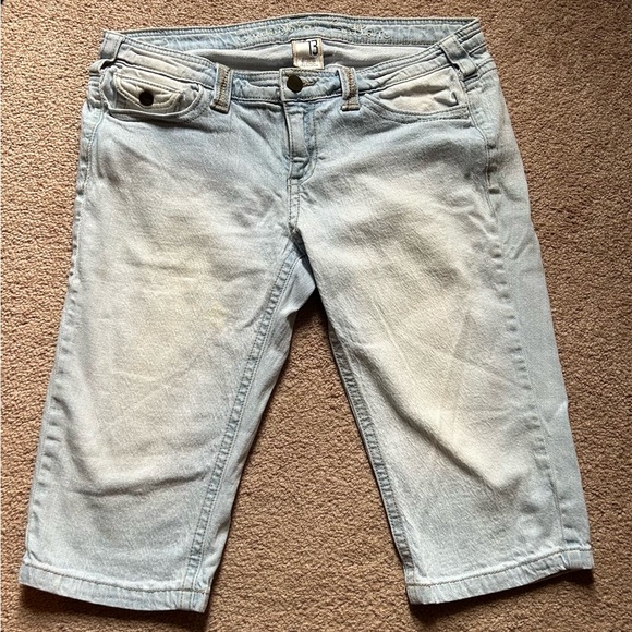 Industrial Cotton Distressed Capris Size 13 - Picture 1 of 2
